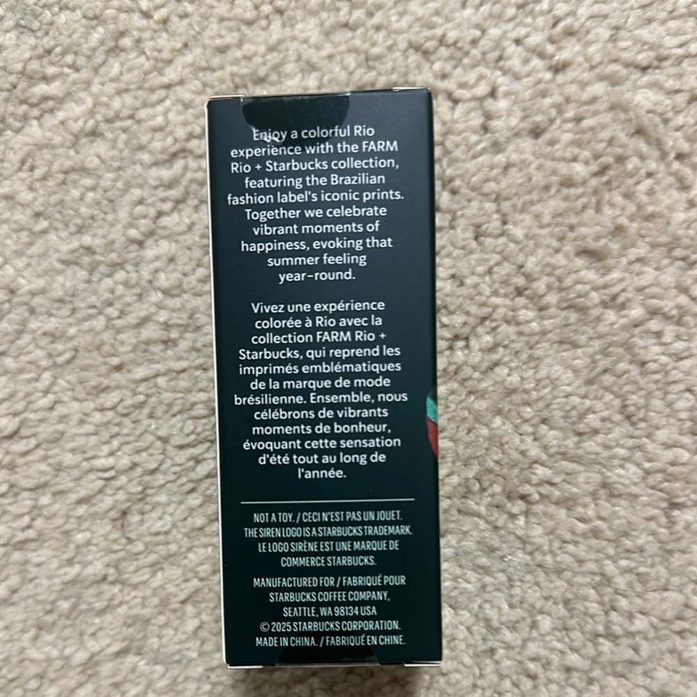 NEW FARM Rio x Starbucks Key Chain - Picture 2 of 2